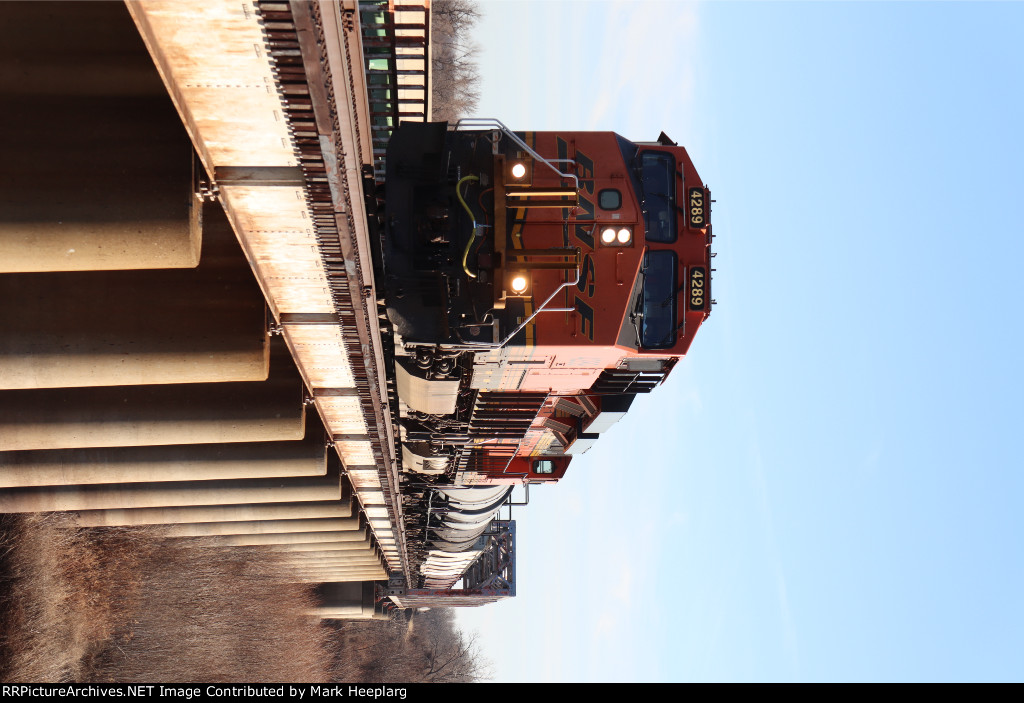 BNSF 4289